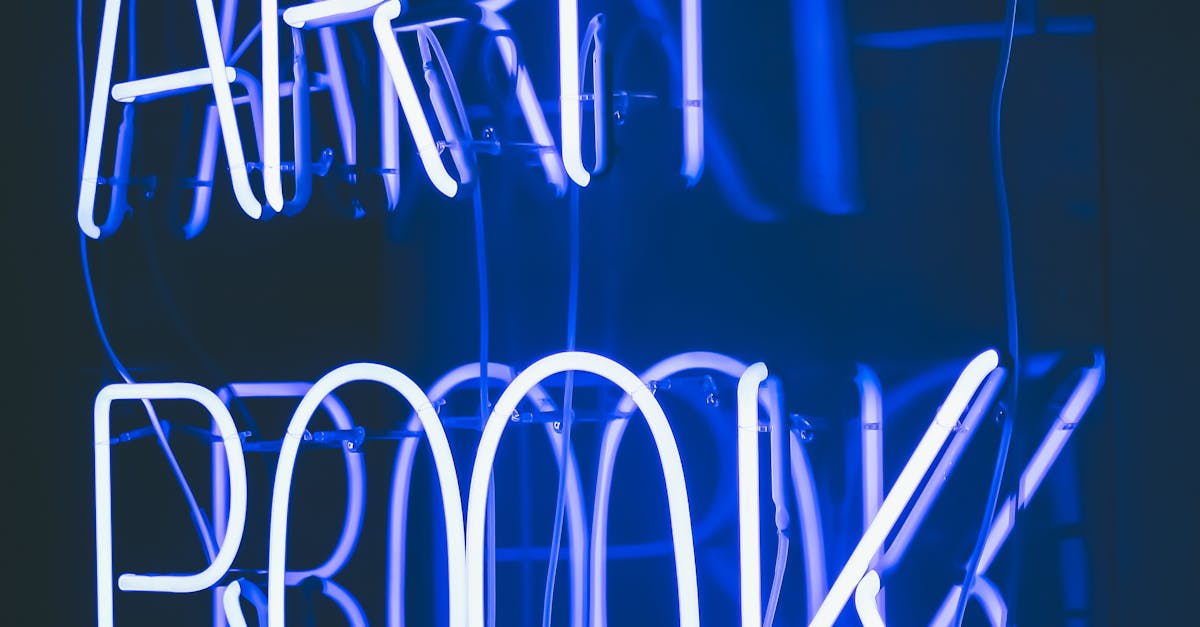 Key Elements of Effective Compliance Signage in Indoor Settings