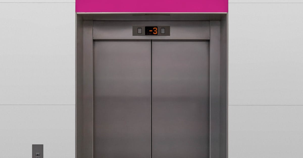 The Impact of Clear Directional Signage on Visitor Experience